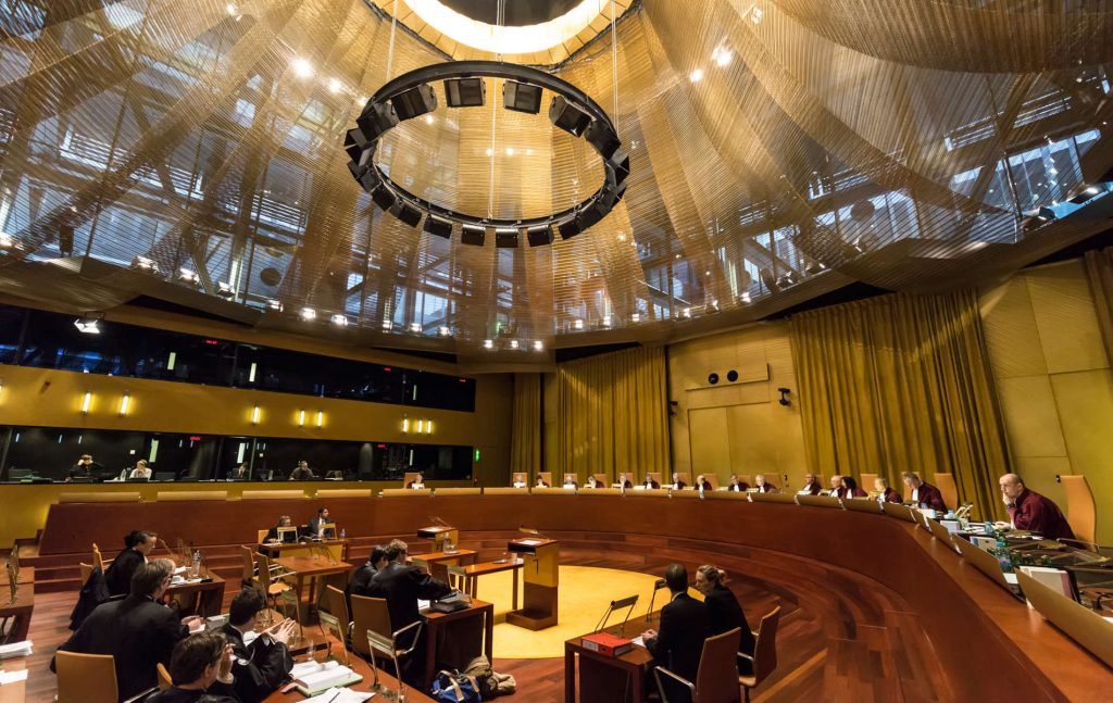 Ιστορική απόφαση του Δικαστηρίου της Ευρωπαϊκής Ένωσης επί της υποθέσεως Επιτροπή κατά Πολωνίας (C-619/18).