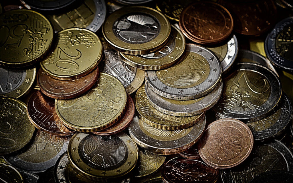 Η συνταγματική δέσμευση της συμμετοχής της Ελλάδας στην Ευρωζώνη: Μια υπόμνηση για το μέλλον;