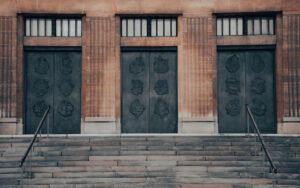 Οι ανεξάρτητες αρχές και η «βάση του πολιτεύματος»