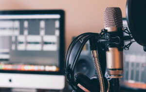 Νέο podcast: Συναντήσεις στο Σύνταγμα